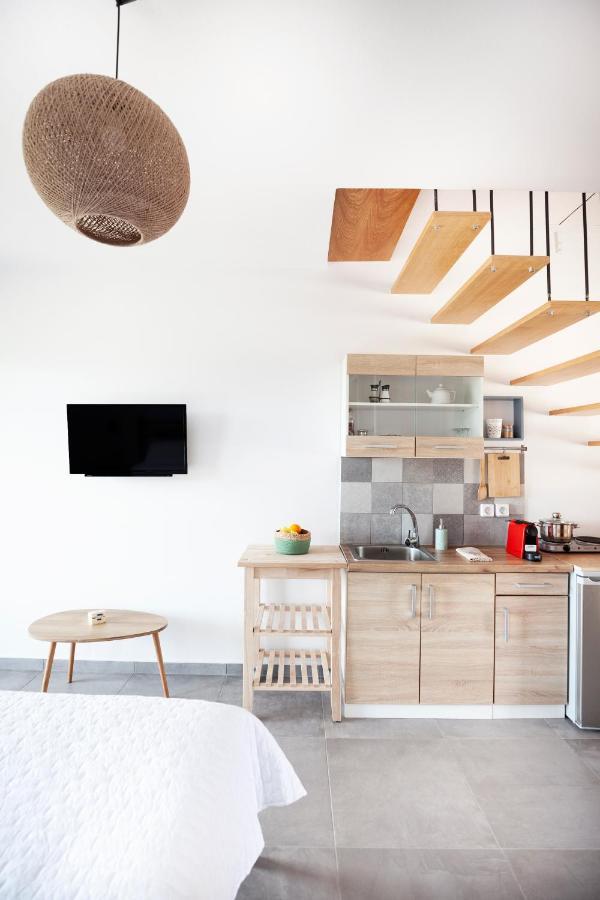 Monopati Eco Stay Raches  ภายนอก รูปภาพ