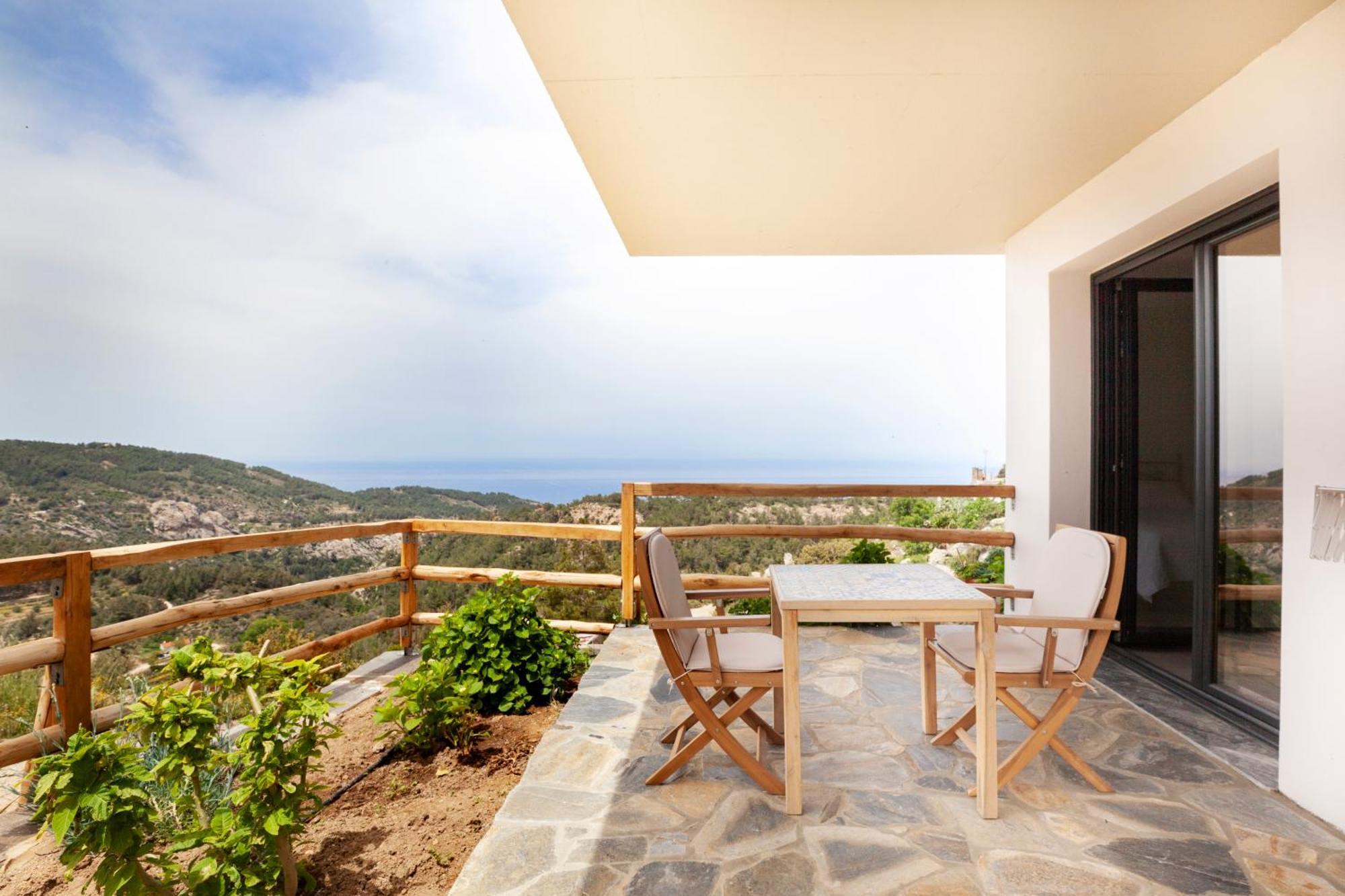 Monopati Eco Stay Raches  ภายนอก รูปภาพ
