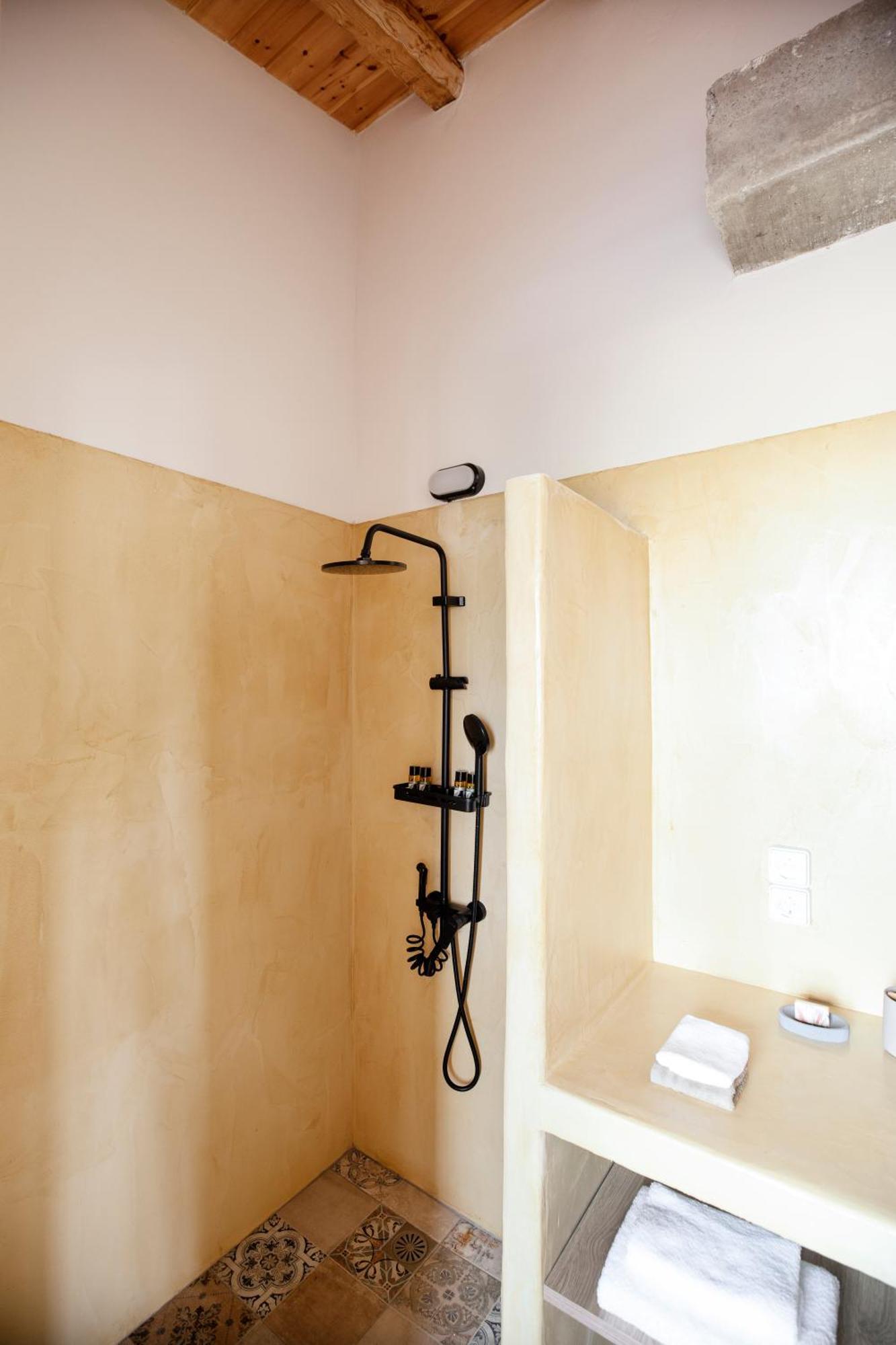 Monopati Eco Stay Raches  ภายนอก รูปภาพ