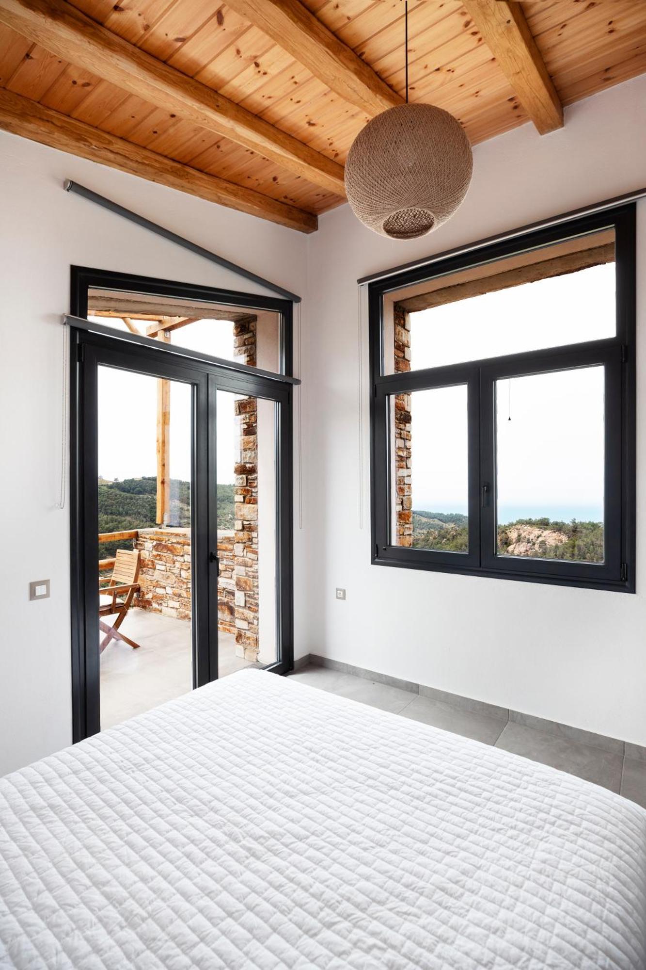 Monopati Eco Stay Raches  ภายนอก รูปภาพ